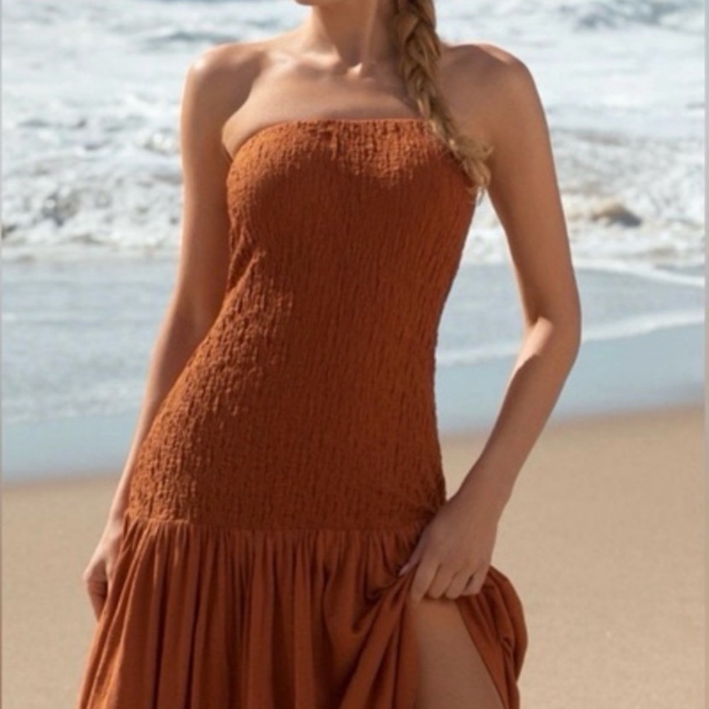NWT Celandine by Anthropologie Strapless Popcorn Smocked Midi Dress Rust Brown - Picture 3 of 3
